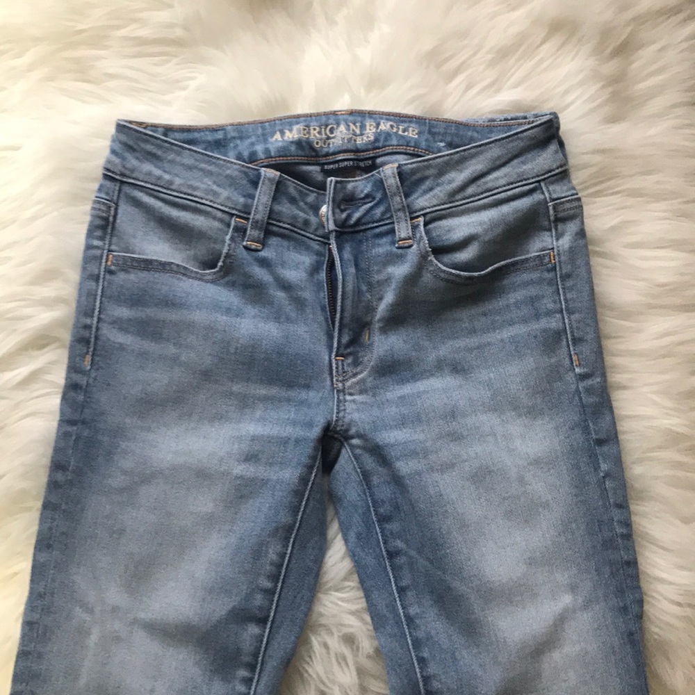 Jeans - Picture 2 of 3